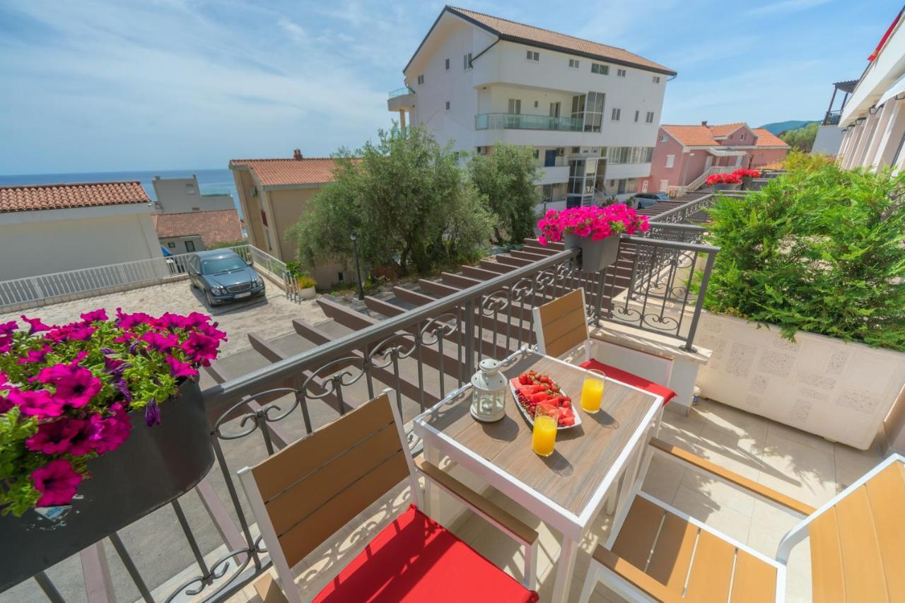 Apartments Petar Budva Buitenkant foto